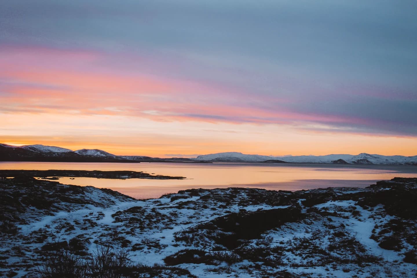 Kinh nghiệm du lịch Iceland tự túc: Tự do khám phá xứ sở băng giá